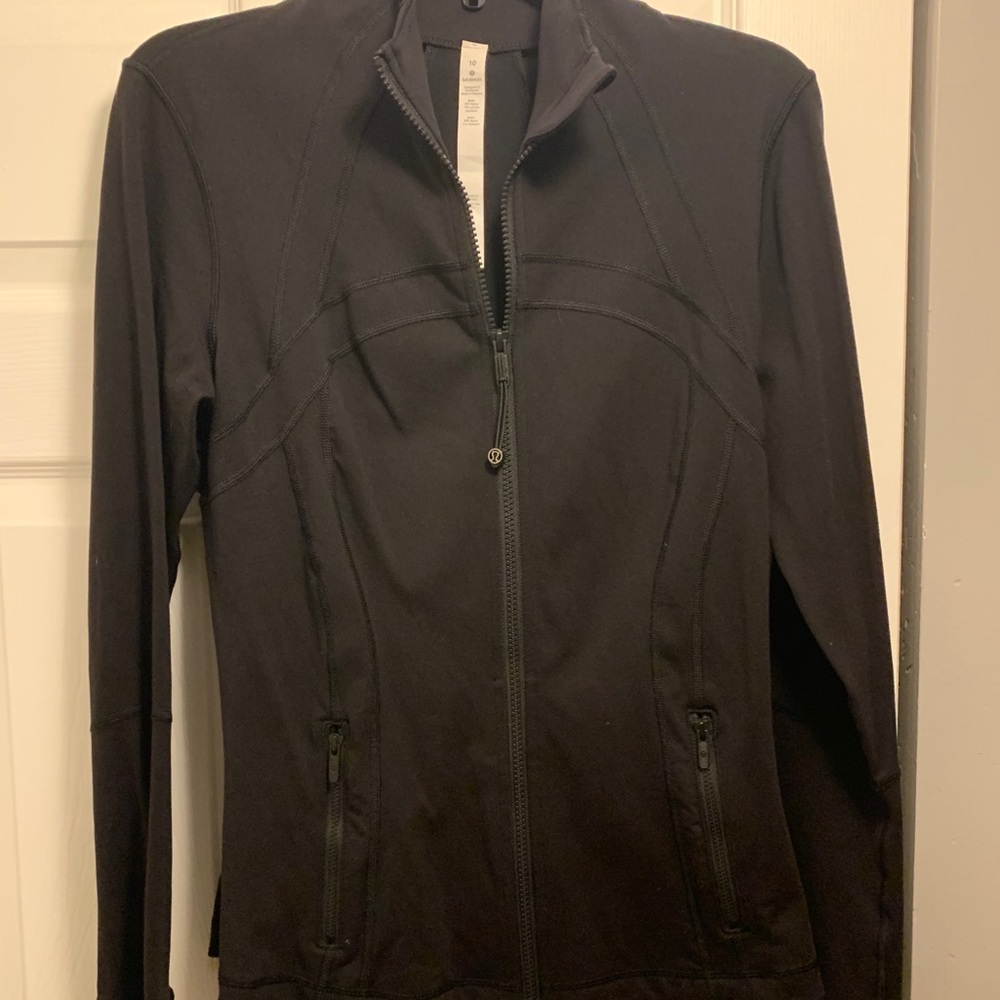 NWOT Lululemon Define Jacket 🖤✨
